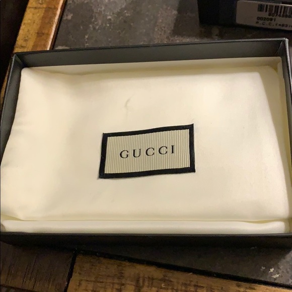 Gucci Wallet - Picture 4 of 6